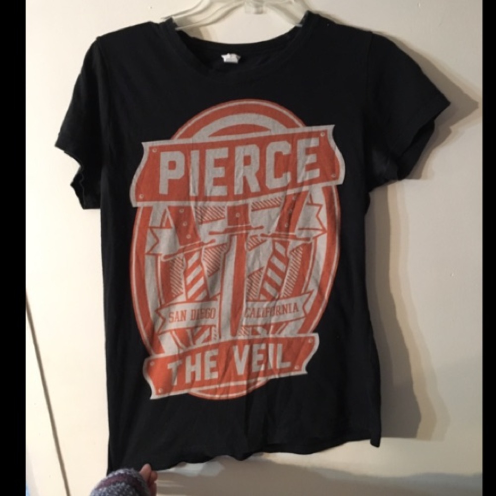PIERCE THE VEIL BAND TEE